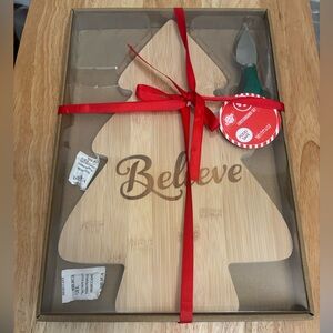 NWT Believe Christmas Tree Serving Board with Green Spread Knife